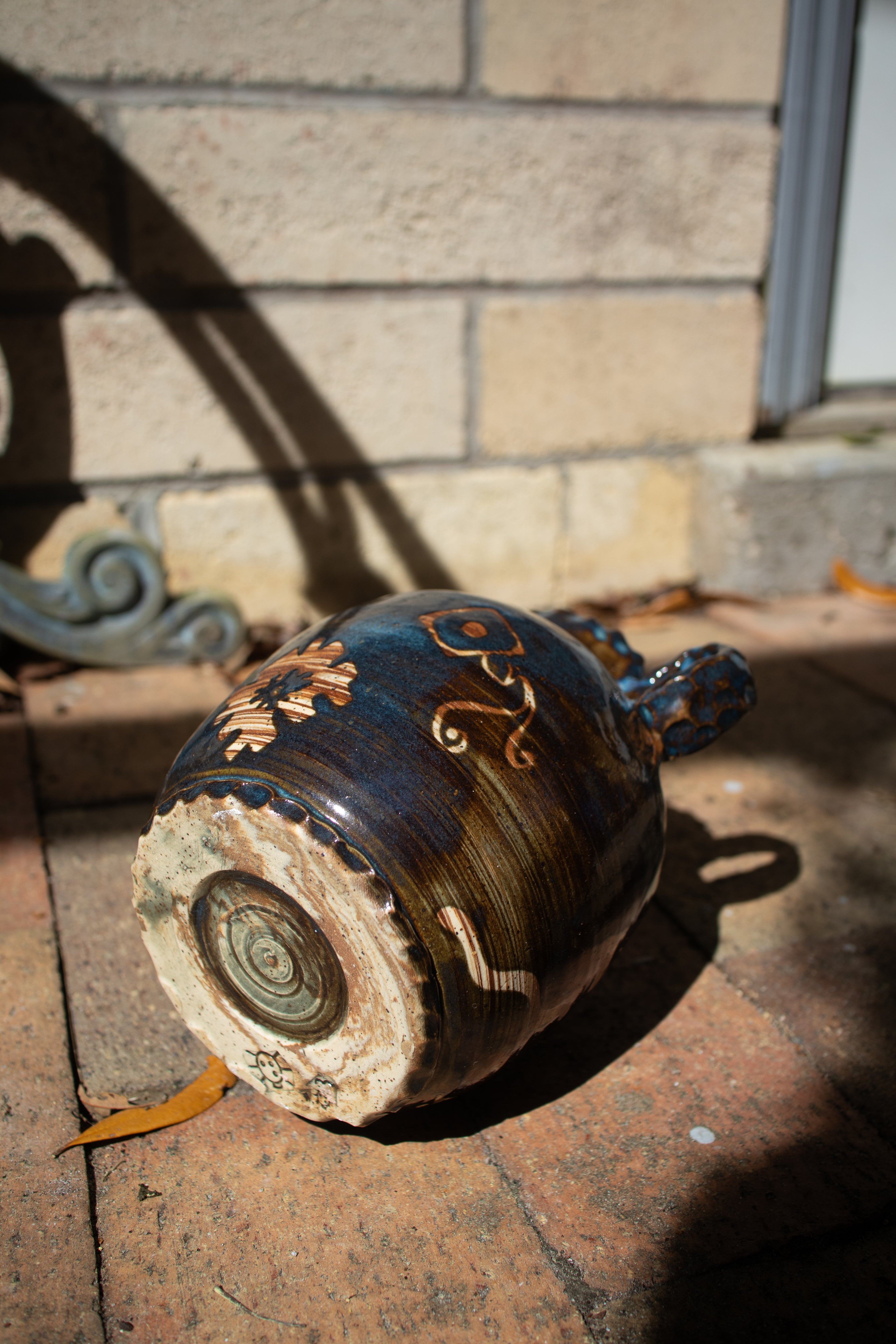 Navy Nightcrawler Jug/Vase